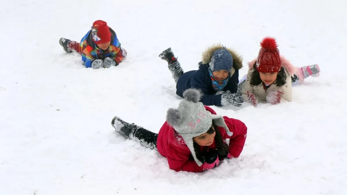 Iğdır’da yarın okullar tatil mi? 14 Ocak Çarşamba gözler Iğdır Valiliği’nden gelecek açıklamada…