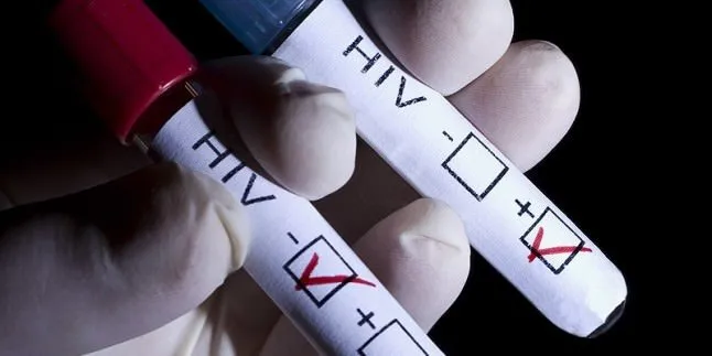 HIV virüsü taşıyan kişiler sigara kullanıyorsa…