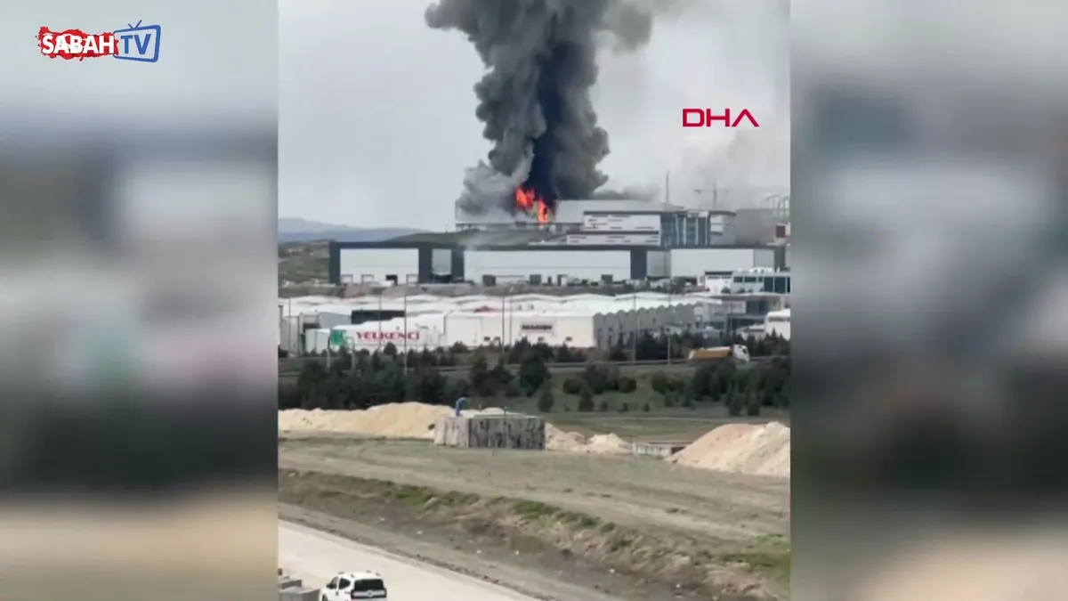 SON DAKİKA: Ankara’da depoda yangın | Video videosunu izle SON DAKİKA: Ankara’da depoda yangın | Video videosunu izle