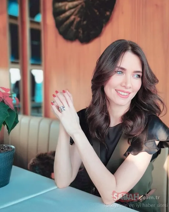 Nefise Karatay’ın yaşını duyanlar çok şaşırdı! Takipçilerinden mesaj yağdı!