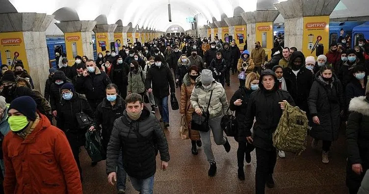 SON DAKİKA: Rusya-Ukrayna savaşında son durum: Rusya saldırmaya devam ediyor: Ukrayna halkı metrolara sığındı