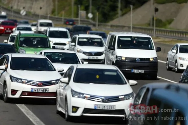 Yola çıkacaklar dikkat! Bolu'da trafik durma noktasına geldi