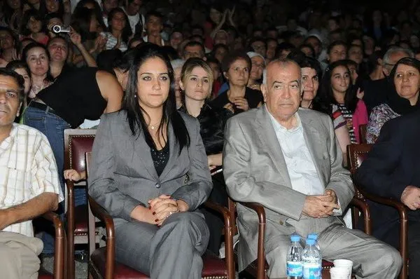 Nazlıcan'dan Halis Toprak'a şok dava