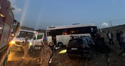 Şırnak’ta otobüs ile otomobil kafa kafaya çapıştı! Yolda can pazarı yaşandı #sirnak