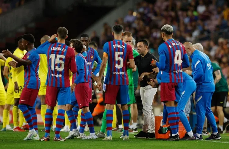 Son dakika transfer haberleri: Xavi, Barcelona’da 6 ismin biletini kesti! Biri gitti, beşi kaldı