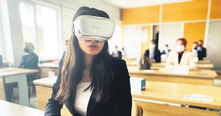 Hakim ve savcı adaylarına VR gözlüğüyle ifade alma eğitimi