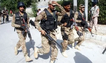 Pakistan’da kanlı çatışma: 5 asker öldü