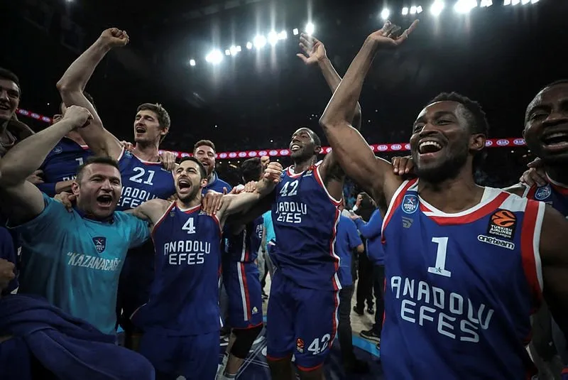 Thy Euroleague Final Four Da Turk Derbisi Yasanacak Anadolu Efes Fenerbahce Beko Galeri Spor