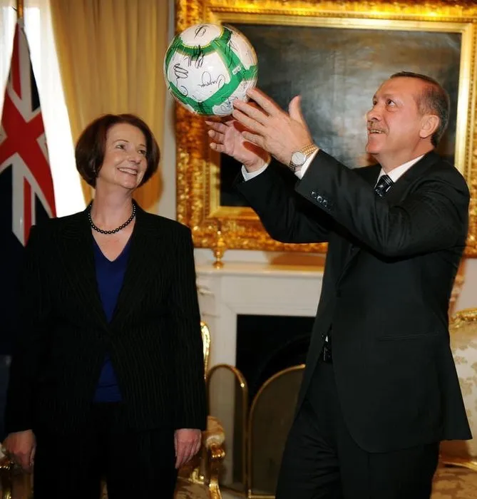 Başbakan’dan futbol şov