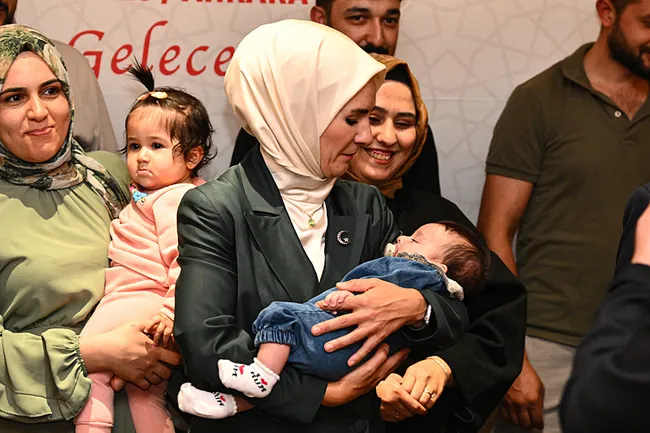 bakan-goktas-saglam-yuvalarda-saglam-ailelerimizi-kurmaya-devam-edecegiz-1790451009646.jpeg Bakan Göktaş: Sağlam yuvalarda, sağlam ailelerimizi kurmaya devam edeceğiz