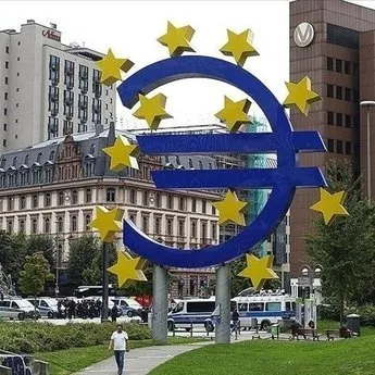 Euro Bölgesi’nde işsizlik oranı rekor düşük seviyeye geriledi