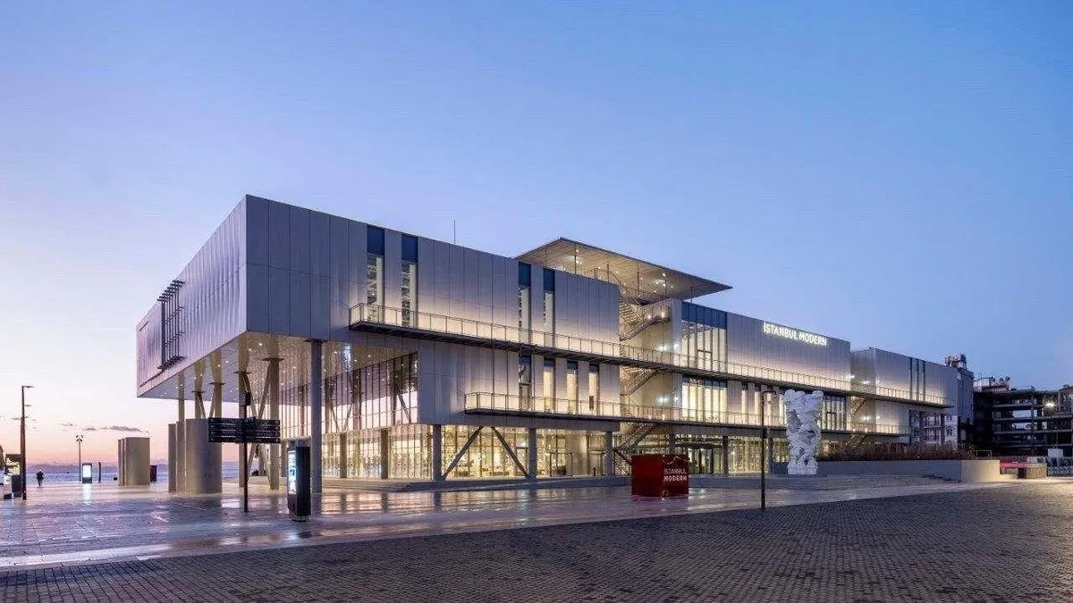 İstanbul Modern 750 bin ziyaretçiyi ağırladı İstanbul Modern 750 bin ziyaretçiyi ağırladı