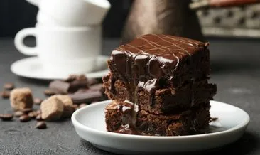Bol soslu ve nefis kakaolu ıslak kek tarifi yapılışı: Evde en kolay ve lezzetli Islak kek nasıl yapılır?