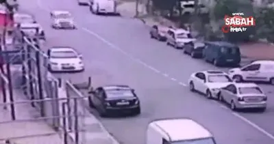 Çalıntı araçla kaza yaptı, olay yerinden böyle kaçtı | Video