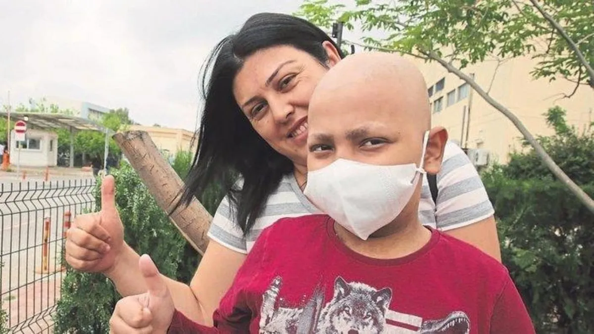 Lösemiyi kardeşi Beren sayesinde yenen Eren artık üniversiteye hazırlanıyor