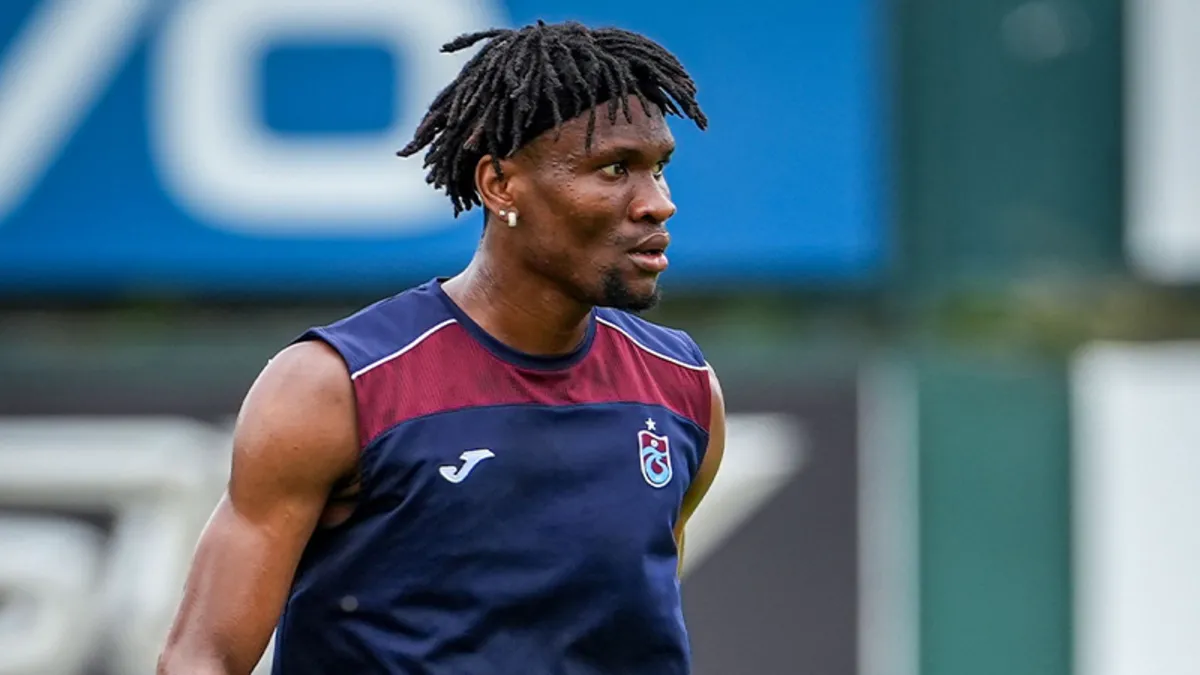 Trabzonsporlu futbolcu Chibuike Nwaiwu'nun Fulham'a transferiyle ilgili son teklif detayı.