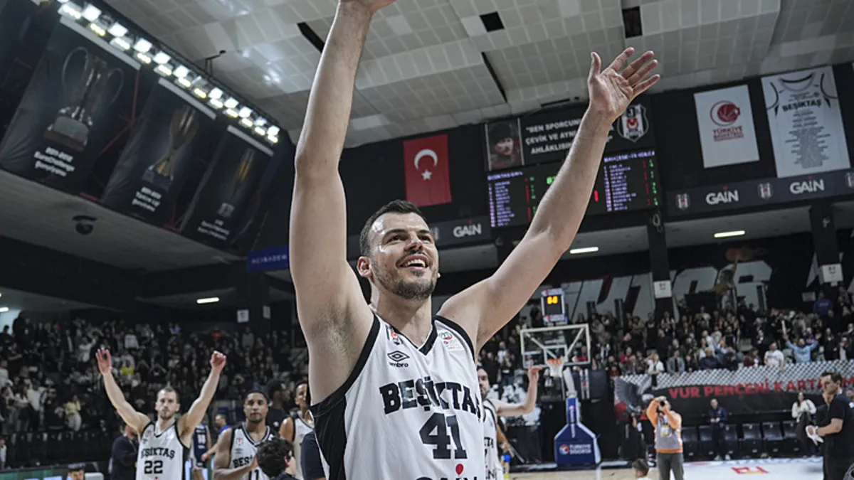 Beşiktaşlı Ante Zizic, EuroCup'ta en iyi beşe seçildi!