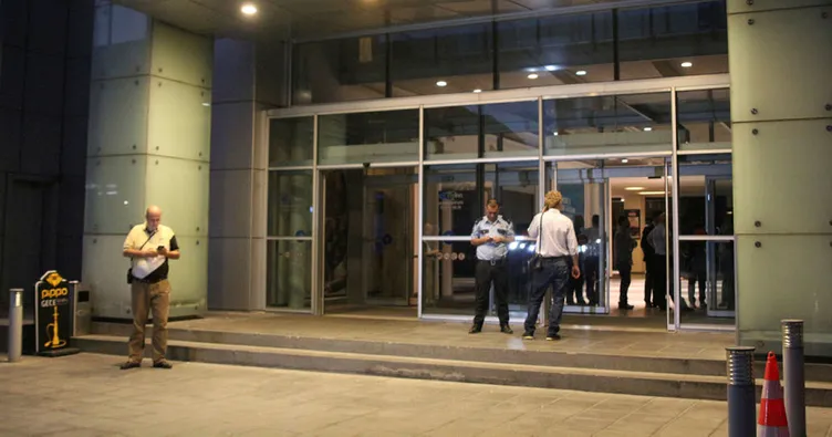 İstanbul’da gece yarısı AVM’de soygun!