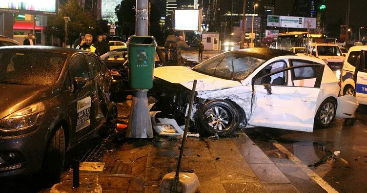 Beşiktaş’ta trafik kazası: 4 yaralı