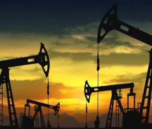 petrol-fiyatlari-artan-jeopolitik-risklerle-yukseldi