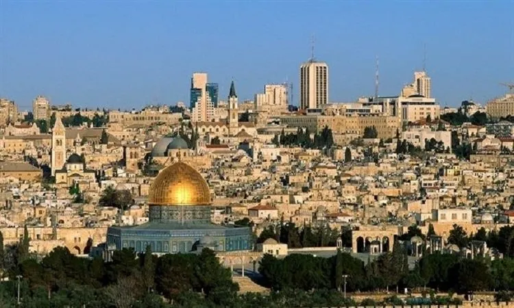 Kudüs üzerinde anons: Filistin’in başkentinden geçiyoruz