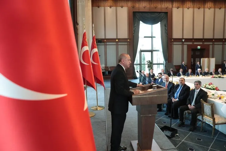 Cumhurbaşkanı Erdoğan kanaat önderleri ile görüştü