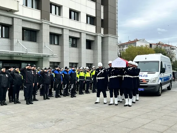 sehit-polis-son-yolculuguna-ugurlandi-1696849937263.jpg