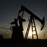 Brent petrolün varili 64,18 dolar