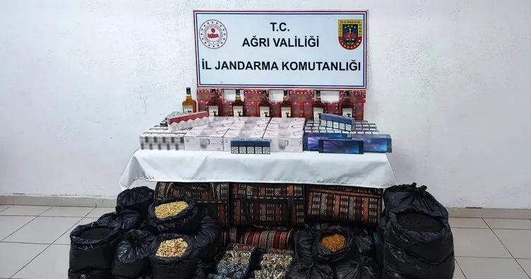 Ağrı’da kaçakçılık operasyonu: 4 gözaltı