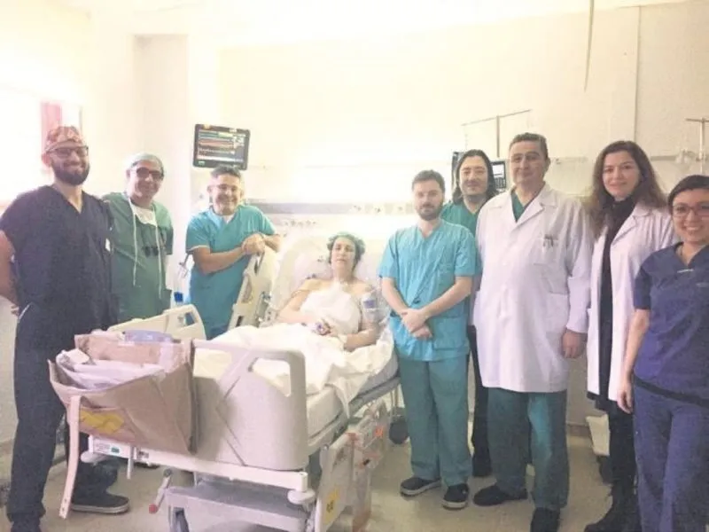 Hayat Kurtarmak Icin Kar Kis Dinlemediler Son Dakika Haberler