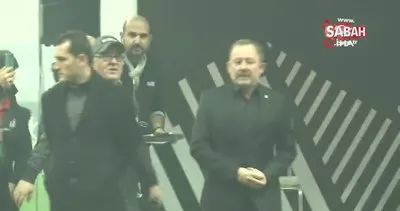 Sergen Yalçın Beşiktaş’ta! 20 bin taraftarın önünde imzayı attı | Video