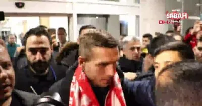 Antalyaspor’un yeni transferi Lukas Podolski’ye karşılama!