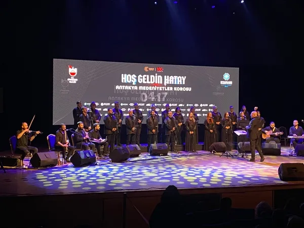 antakya-medeniyetler-korosu-ayni-aciyi-yasayan-diyarbakirda-konser-verdi-1707808679972.jpg