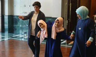 Siyam ikizleri ikinci sınıfa geçti