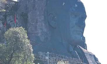 Atatürk Maskı bakım bekliyor