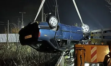 Otomobil çaya uçtu: Baba ve oğlu öldü