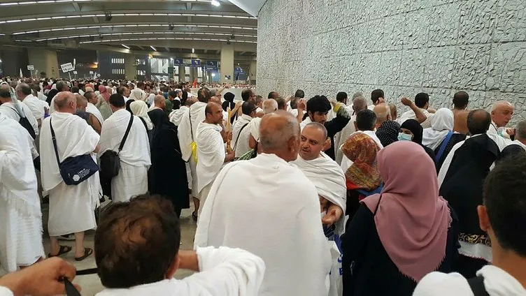Hac bitti kalpler Mekke’de kaldı