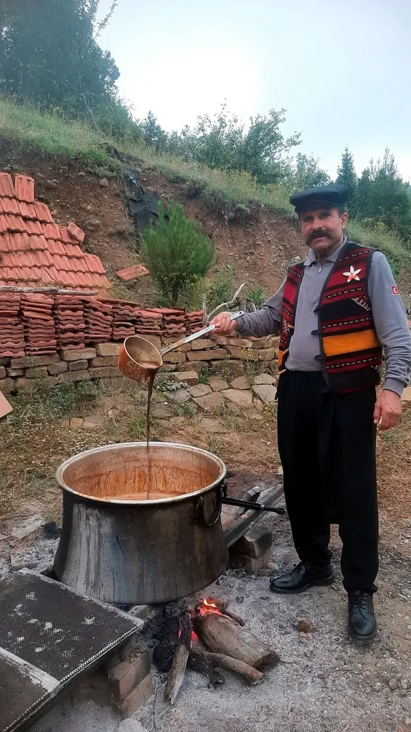 adananin-meshur-lezzetleri-ve-zengin-kulturu-besiktasa-tasindi-1784835167172.jpg