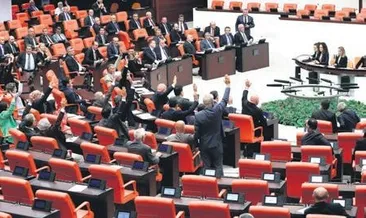 CHP yine HDP’nin kuyruğuna takıldı