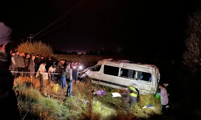 Kahramanmaraş’ta yolcu minibüsü takla attı: 1 ölü, 13 yaralı
