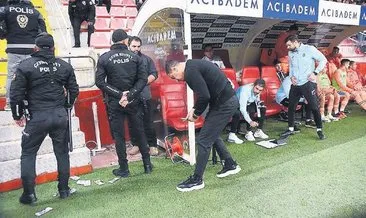 Çağdaş Atan’a Euro’lu protesto