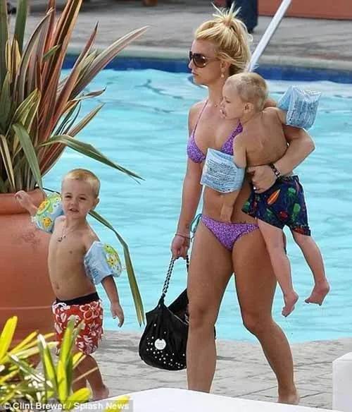 ’En iyi anne’ Britney