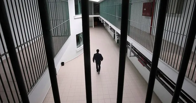 Danıştay’dan hükümlülere müjde: Tutuklu ve hükümlünün eşinin yakınları da ziyaret edebilecek Danıştay’dan hükümlülere müjde: Tutuklu ve hükümlünün eşinin yakınları da ziyaret edebilecek