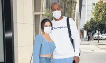 İzin gününü eşine ayırdı