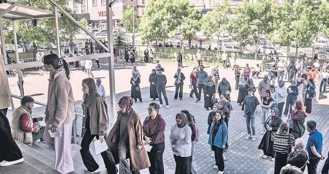 Matematik sağ gösterip sol vurdu