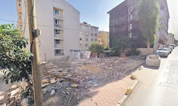 Yaşlı kadının evini belediyeye yıktırdı