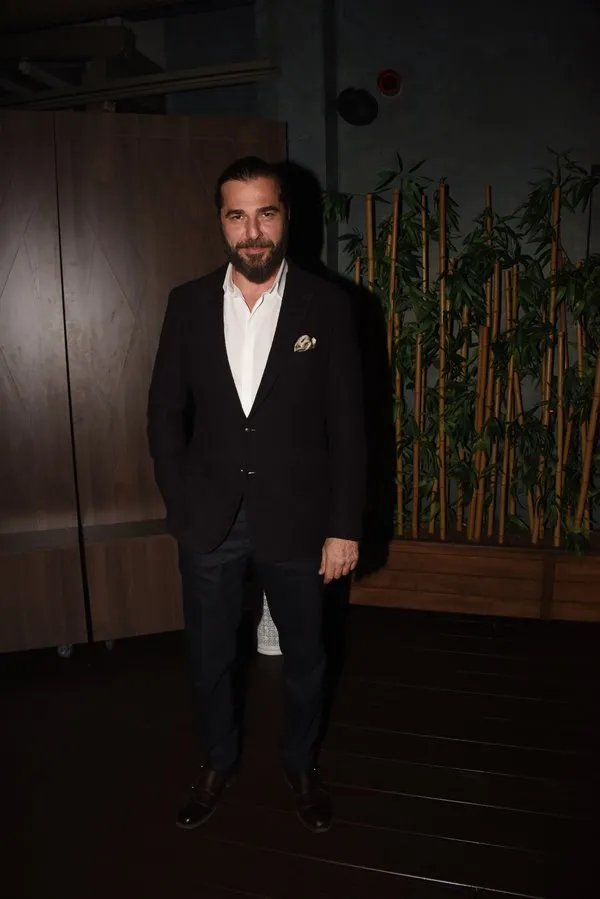 Oktay Kaynarca 53. yaş gününü kutladı