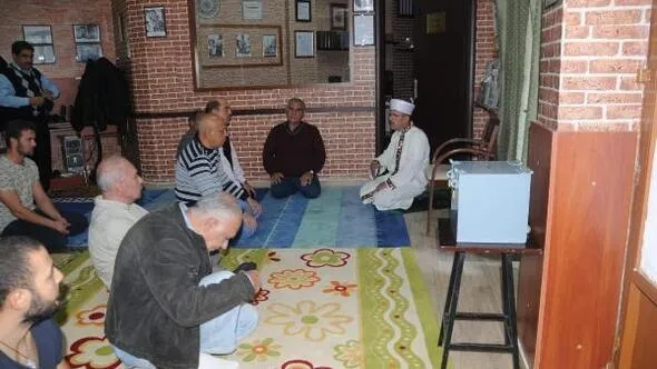 Yunanistan'dan yeni bir din özgürlüğü ihlali daha: Yasal mevzuata uygun başvuruya Atina'dan ret!