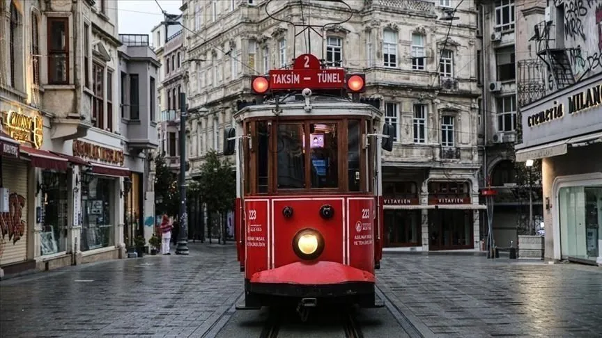 İçişleri Bakanlığı genelgesi ile sokağa çıkma yasağı detayları yayınlandı! 29 Nisan- 17 Mayıs Sokağa çıkma yasağında kimler muaf olacak, tam kapanma ne zaman bitiyor?