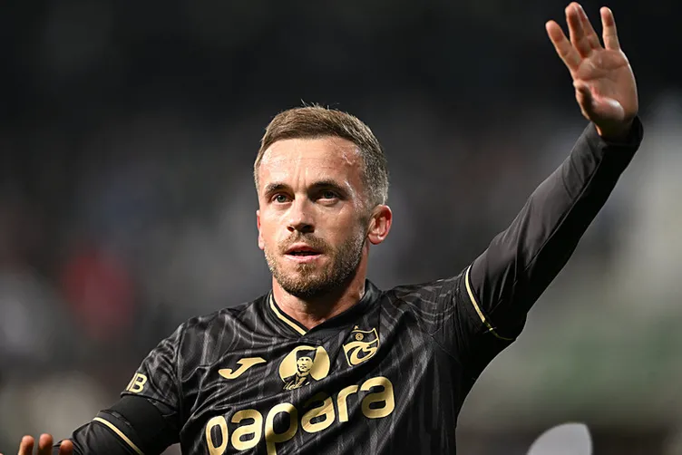 SON DAKİKA TRABZONSPOR HABERİ: Edin Visca, Süper Lig tarihine geçti! Alex de Souza’nın olduğu listede artık o da var...